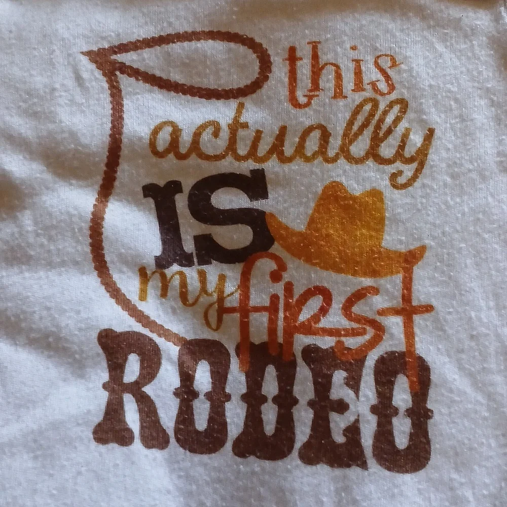 Laughing Giraffe 'This actually is my first rodeo' unisex onesie 0-3 months